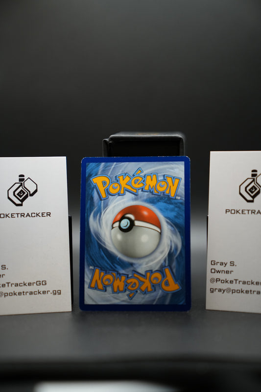 Pikachu VMAX 044/185 Full Art Ultra Rare Vivid Voltage Pokemon
